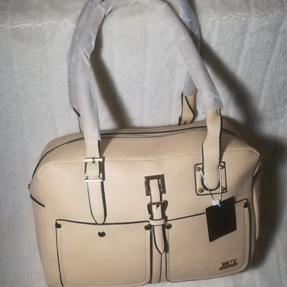 Muy Collections handbag